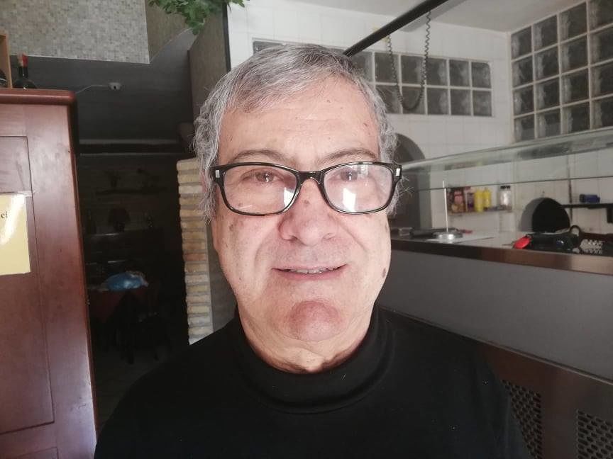 Roberto di Cagliari, storico ristoratore di Villanova: “Pedonalizzazione folle, ho licenziato 4 camerieri”