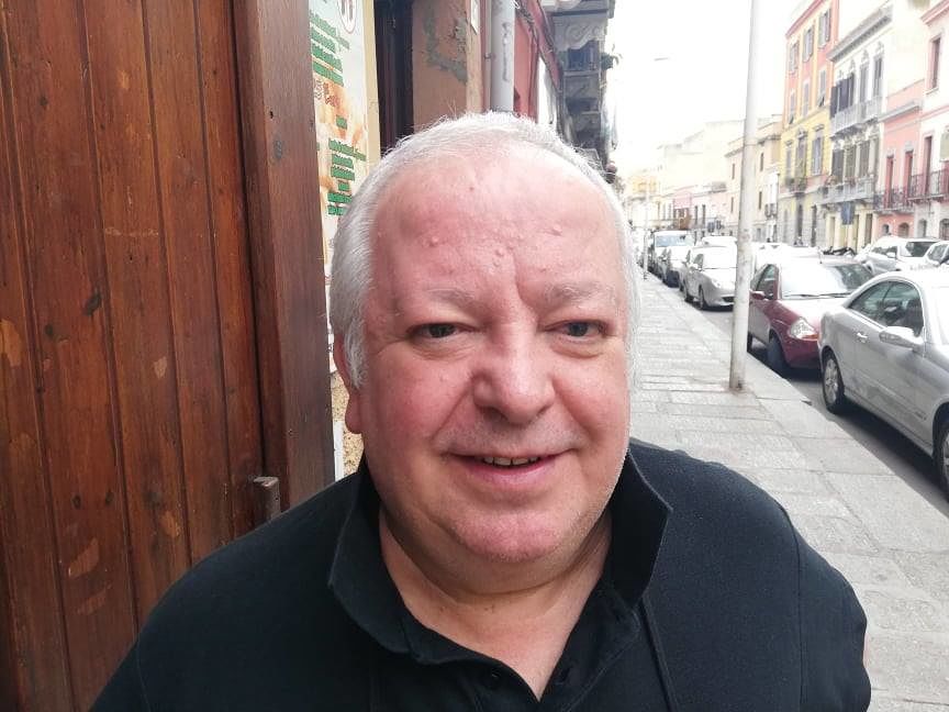 “A Cagliari il Corso è ancora isolato, il parcheggio chiuso in via Caprera grida vendetta”