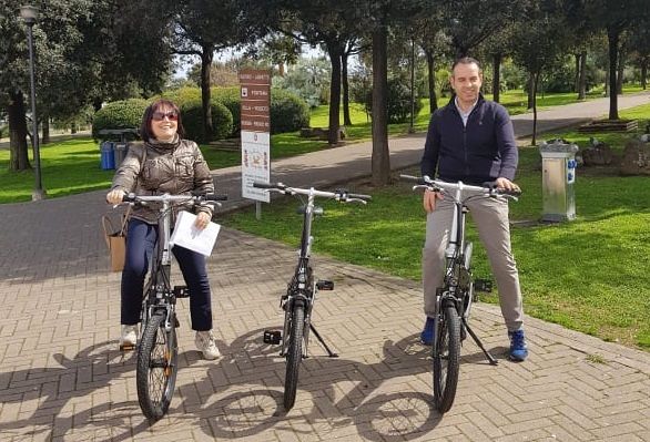 Cagliari, 3 bici per i cittadini nel parco di Monte Claro