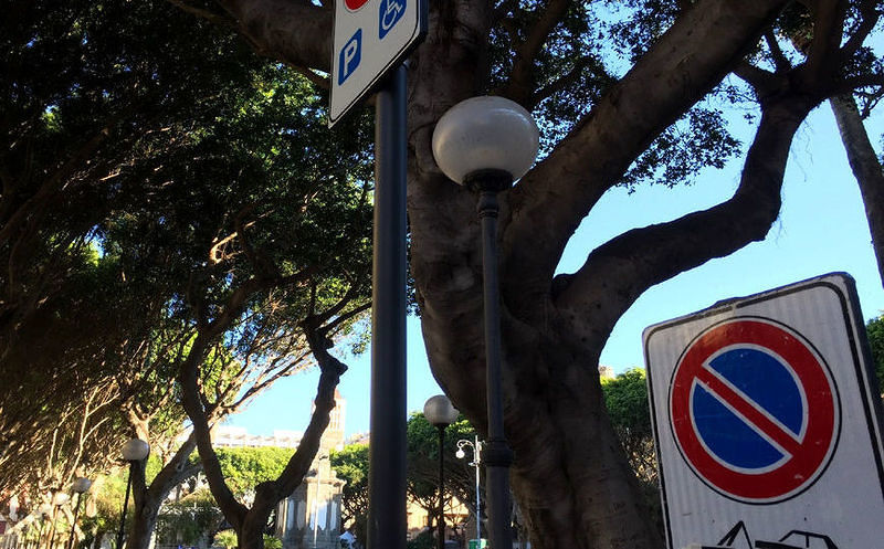 Cagliari, manifestazione in centro città: modifiche al traffico il piazza del Carmine