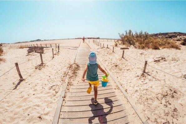 Spiagge adatte ai bimbi: in Sardegna sventoleranno ben 16 “Bandiere Verdi”