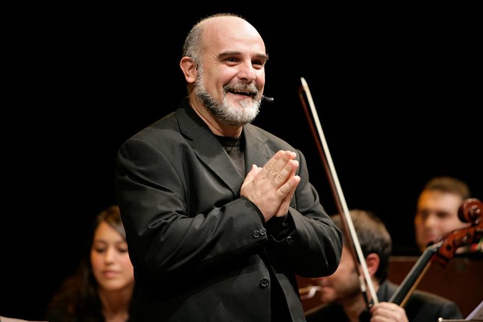 La Sardegna vola in Russia con lo spettacolo teatrale “Mammai Manna” di Gianluca Medas