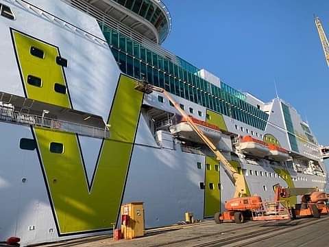 Vasco Rossi infiamma i fan di Cagliari: “Ecco la maxi nave per il doppio concerto”