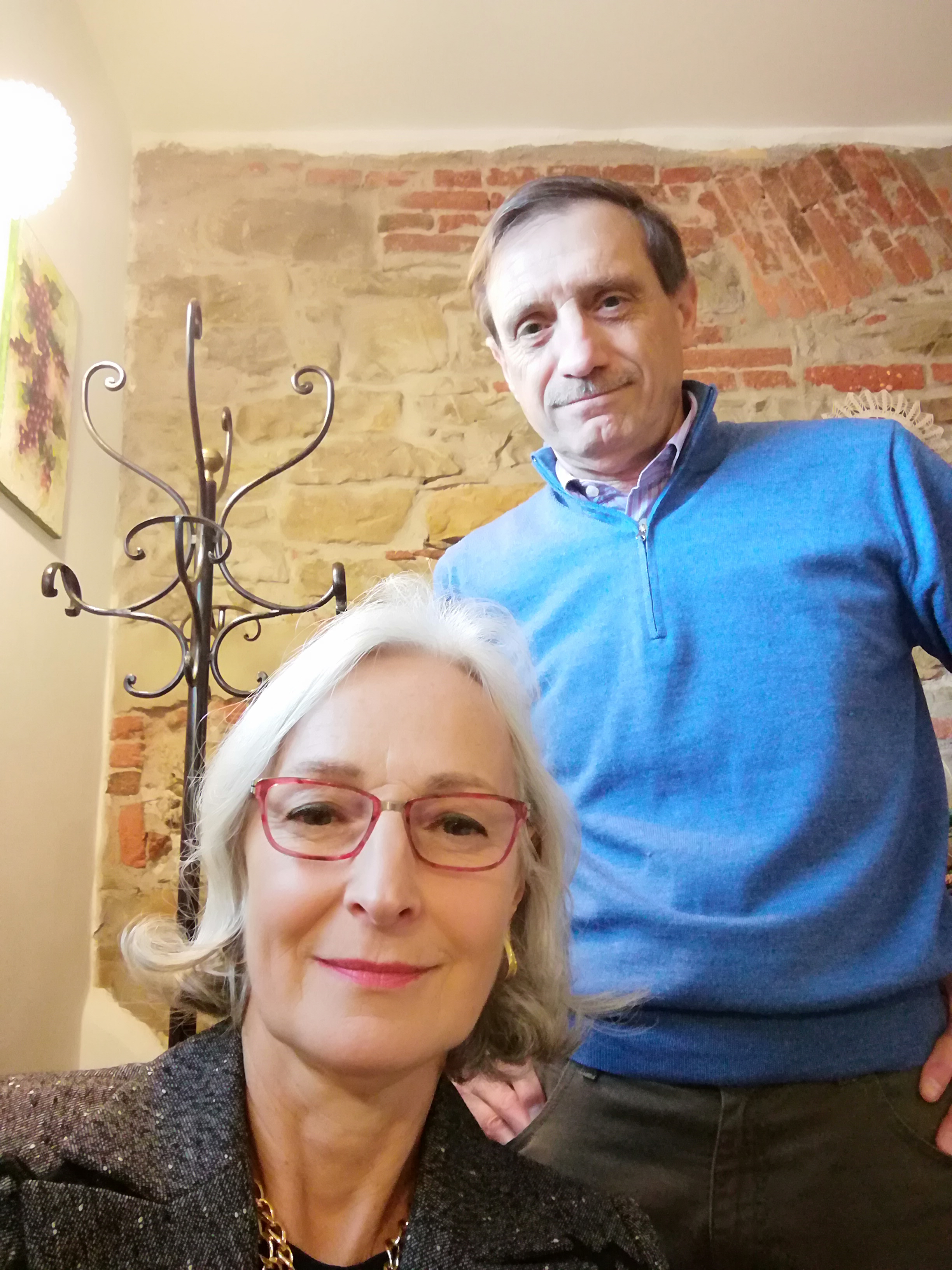 Mario e Claudia, la coppia friulana beffata da Ryanair in Sardegna: “Ecco quanti soldi abbiamo perso per il volo ko”