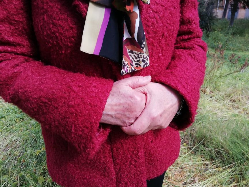 Simona di Cagliari, mamma di una 48enne anoressica: “Il dramma è iniziato dopo un insuccesso sul lavoro”