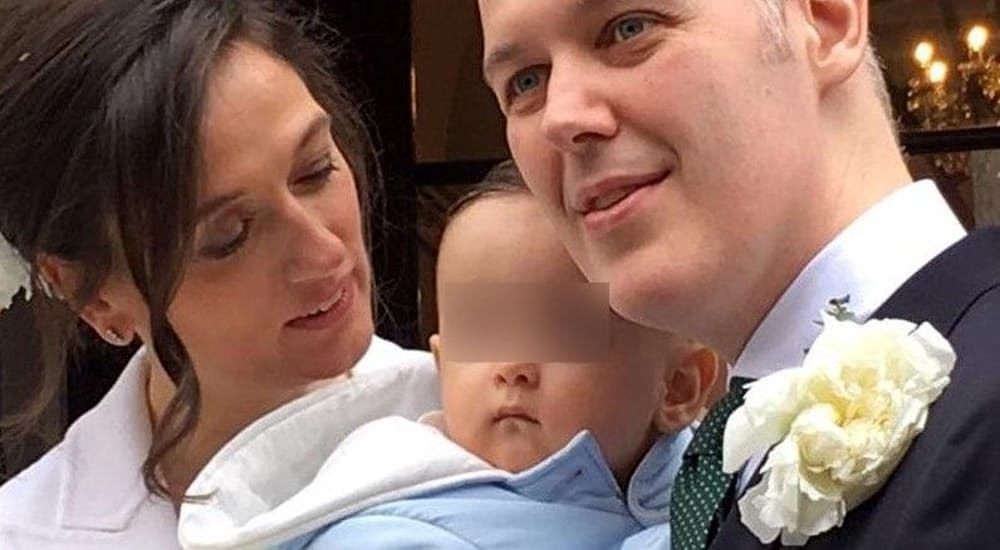 Gli avevano dato poche settimane di vita: il piccolo Alex è guarito e torna a casa