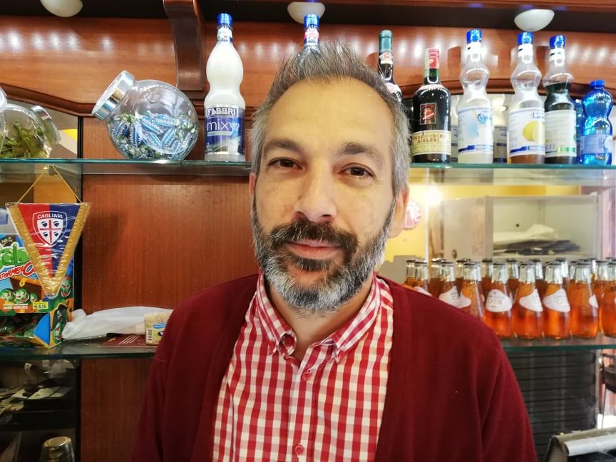 Processioni religiose a Cagliari, niente tavolini e sedie in via Torino: “Come servo i miei clienti?”