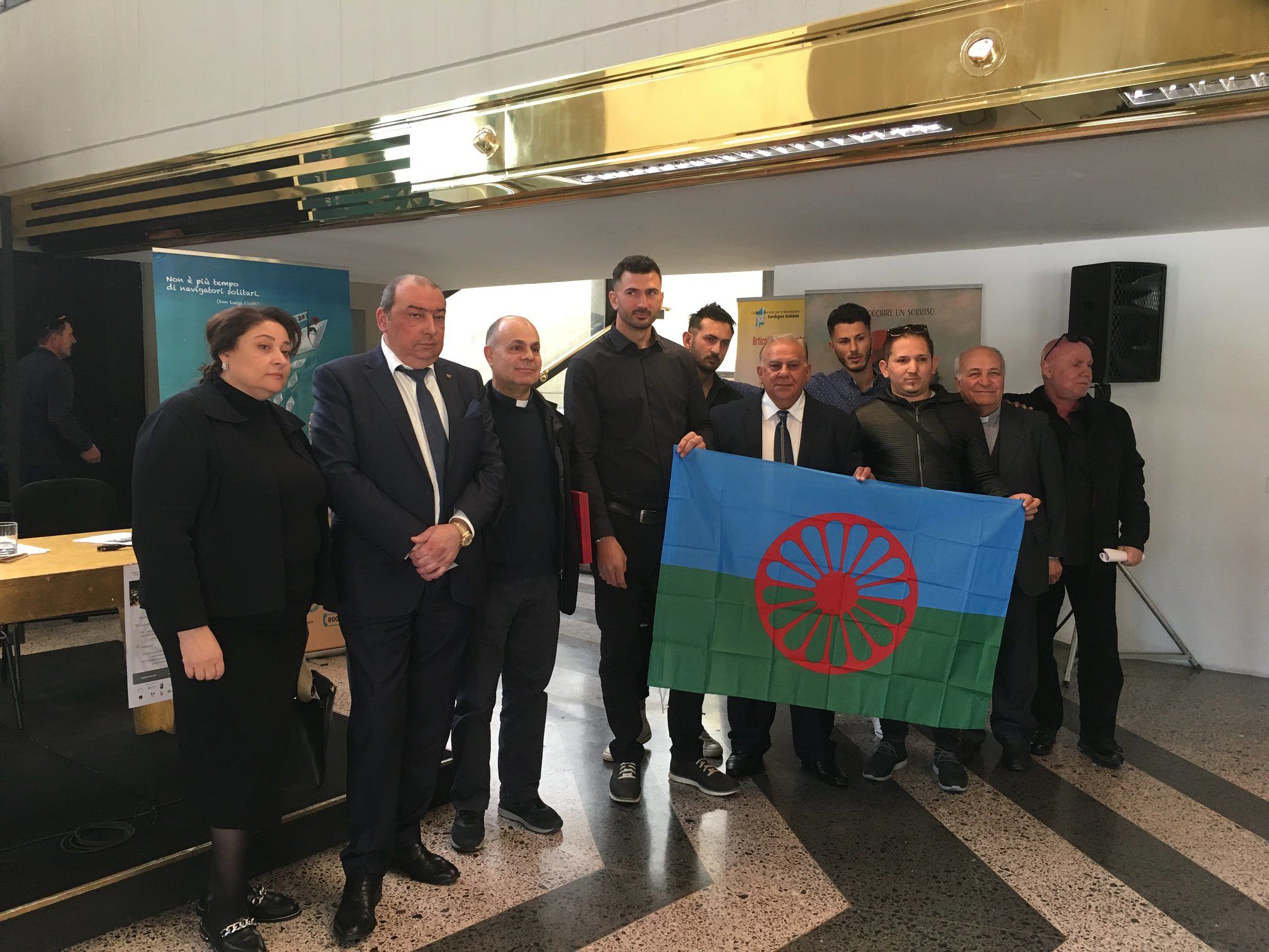 Rom in festa anche a Cagliari: “Il vostro modello di accoglienza va copiato in tutto il mondo”