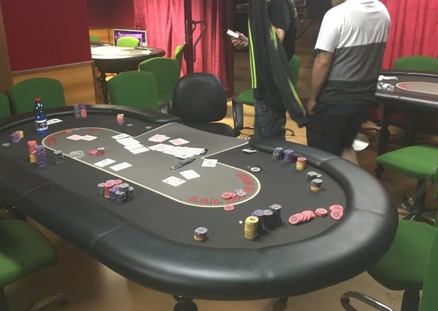 Gioco d’azzardo illegale, 13 persone indagate a Sassari