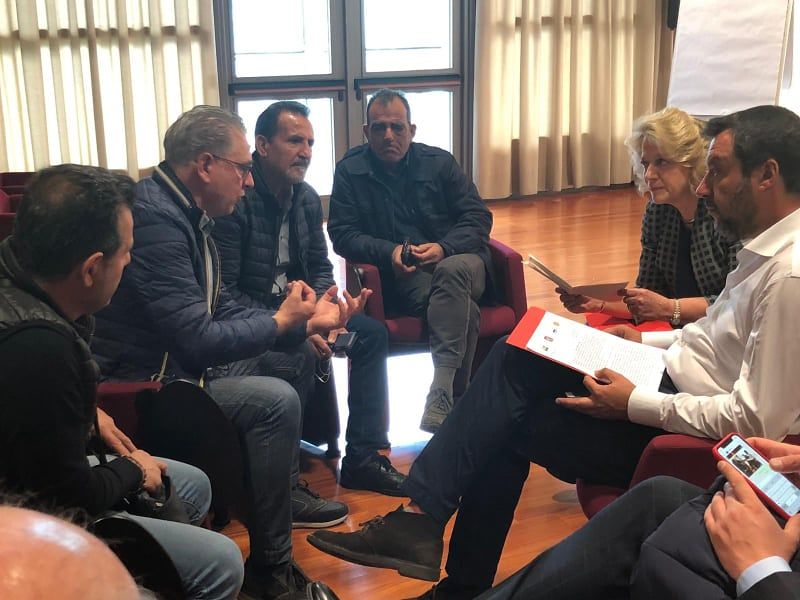 Salvini a Cagliari, il leader leghista incontra gli ex lavoratori Alcoa