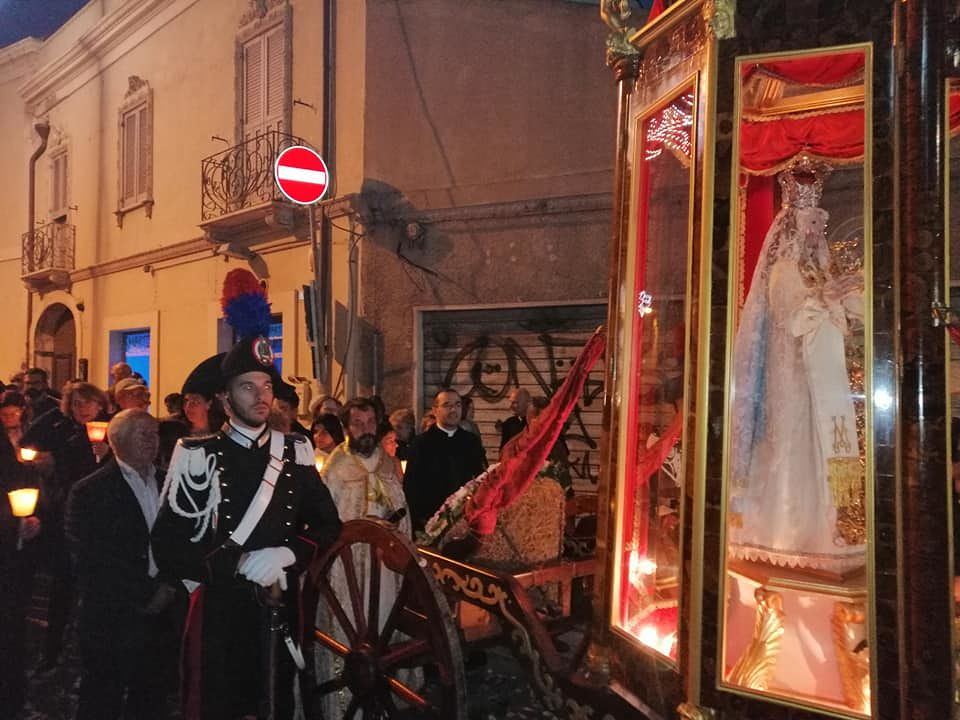 Santa Maria Chiara, Pirri in festa a Pasquetta: fuochi e petardi, domani la processione