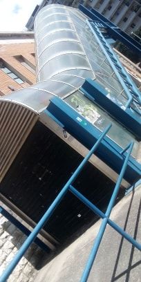 Cagliari, rabbia al mercato di San Benedetto: “Porto e scale mobili rotte da tre anni, e noi veniamo multati nella tristezza…”