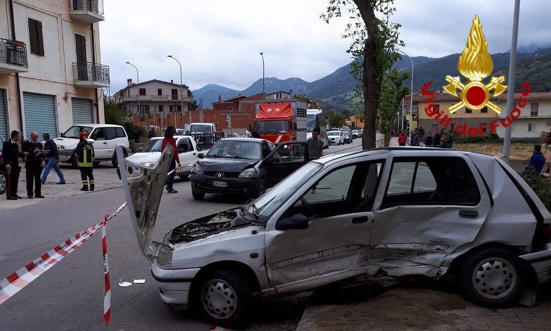 Gravissimo incidente stradale in centro a Tertenia: perde la vita un uomo di 79 anni