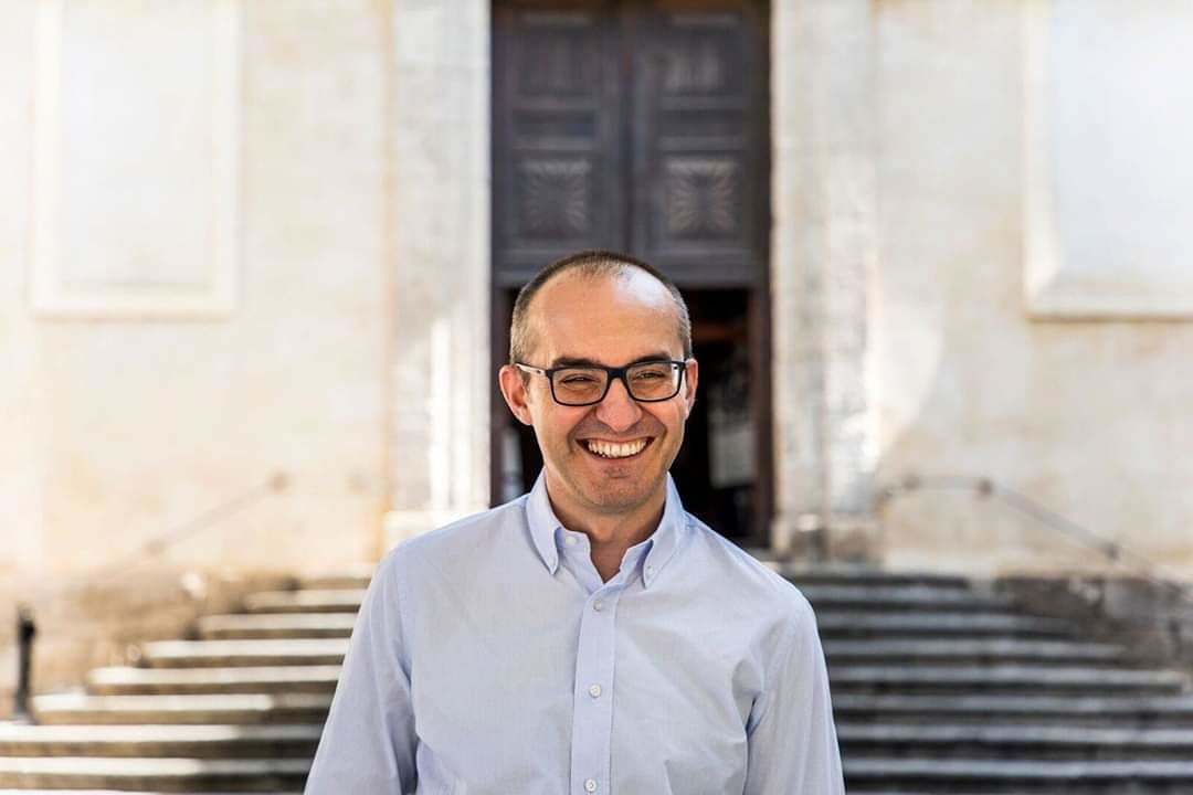 Cagliari, l’affondo di Truzzu: “Non sono intollerante e troglodita, ho laurea e due master”