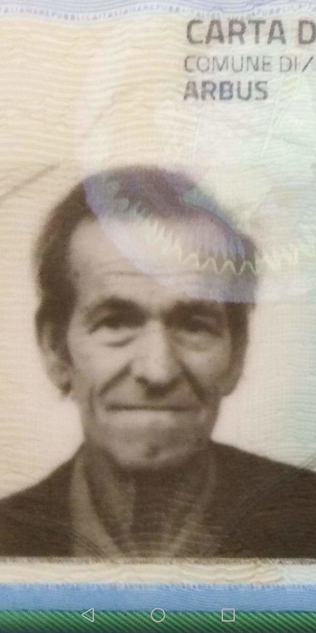 Allarme per un 67enne sardo malato di Alzheimer scomparso nel nulla: “Aiutateci a trovarlo, siamo disperati”