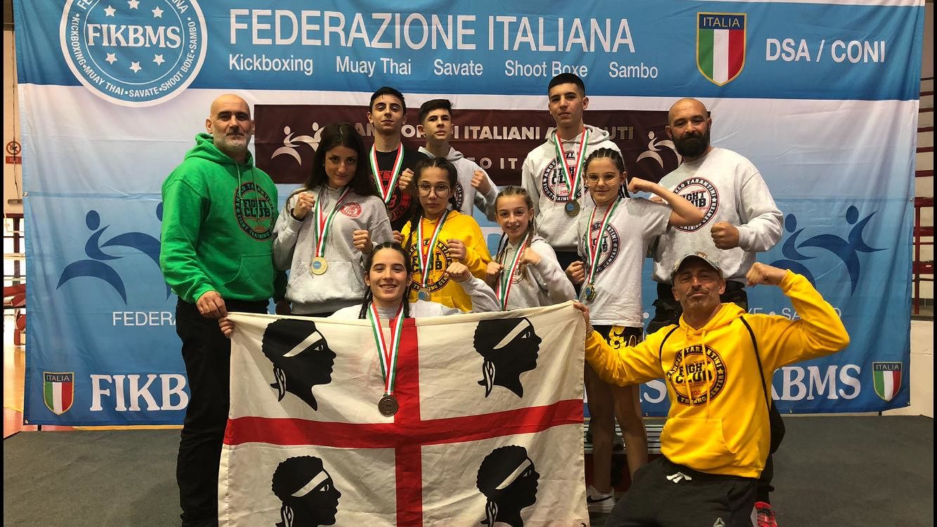 Quattro ori per il Tarantini Fight Club ai campionati italiani di Muay Thai