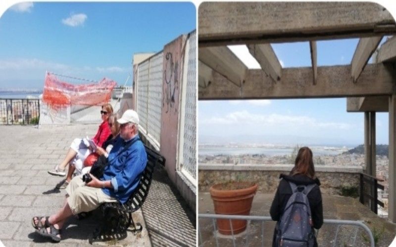 Monumenti aperti ma ascensori ko, turisti beffati a Castello: sbarrata anche la terrazza panoramica della Cittadella dei musei