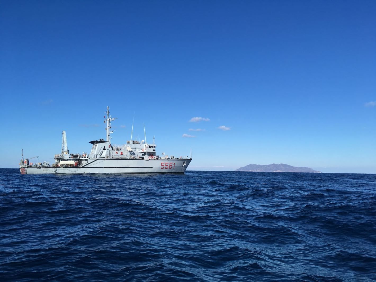 Cagliari, i cacciamine Rimini e Gaeta della Marina Militare in sosta al porto