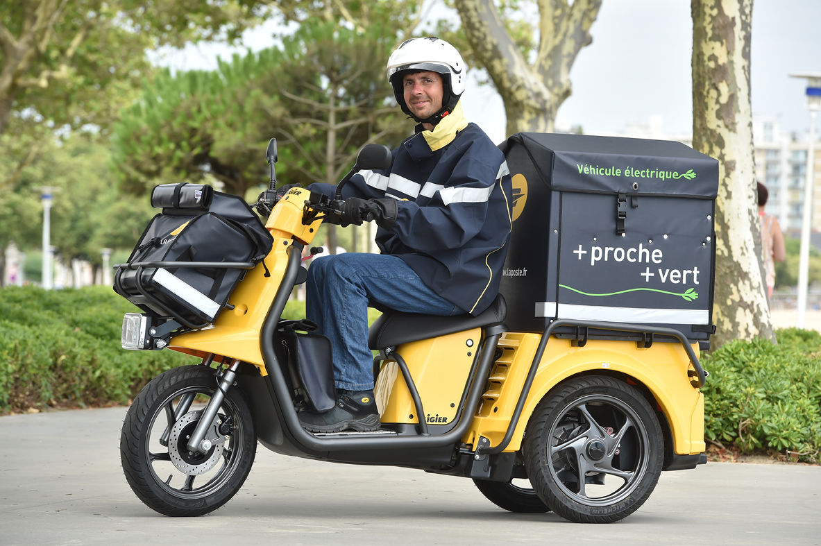 Francia, cartolina arriva dopo 50 anni: le poste si scusano