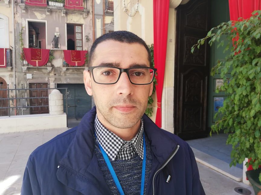 Andrea Angei di Cagliari, confratello stampacino: “Caro Efisio, illumina la mente degli animalisti sui buoi”