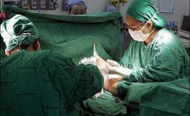 Cambio di sesso consentito all’anagrafe anche senza operazione: ok del tribunale italiano