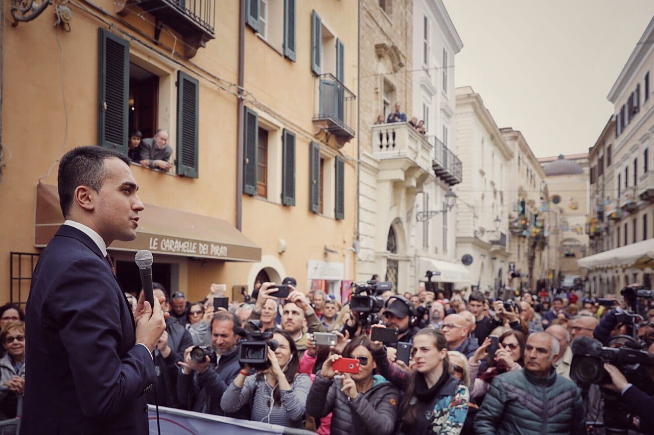  Luigi Di Maio in Sardegna: “La vostra terra con il centrodestra in ostaggio della guerra tra bande politiche”