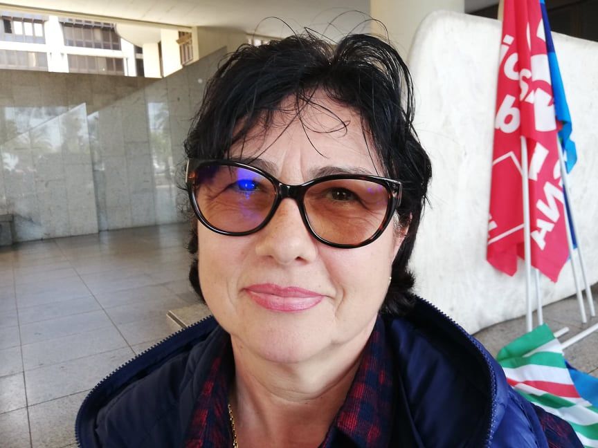 Dida, dalla Romania a Cagliari: “Bellissimo fare l’infermiera qui ma 1500 euro al mese sono pochi”