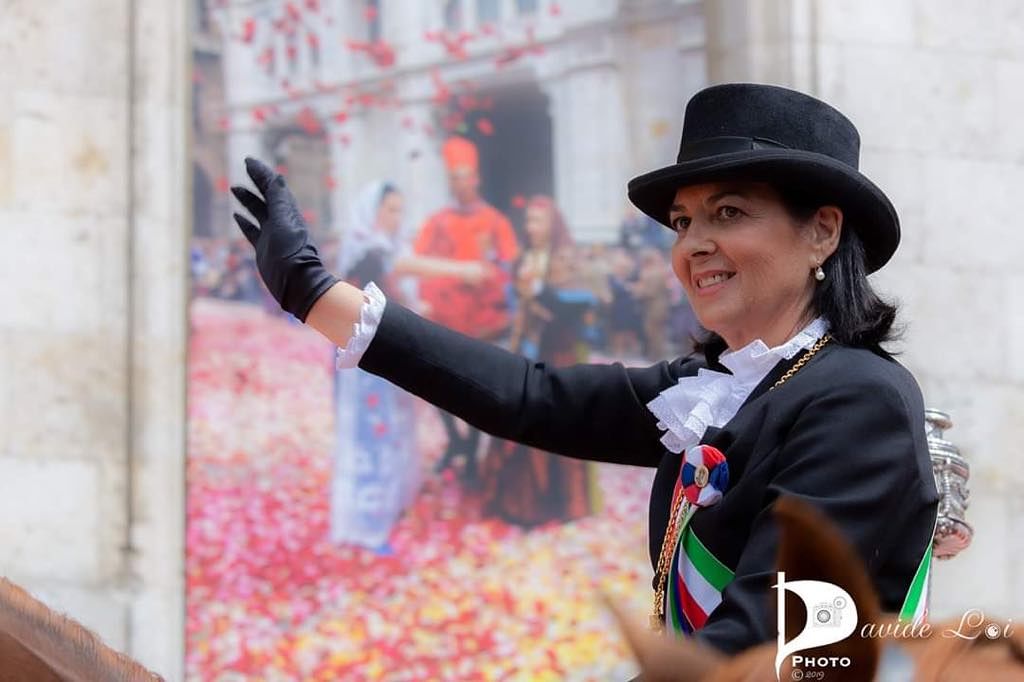 Raffaella Lostia, la prima donna Alter Nos passa alla storia di Sant’Efisio: è lei la “star” a Cagliari