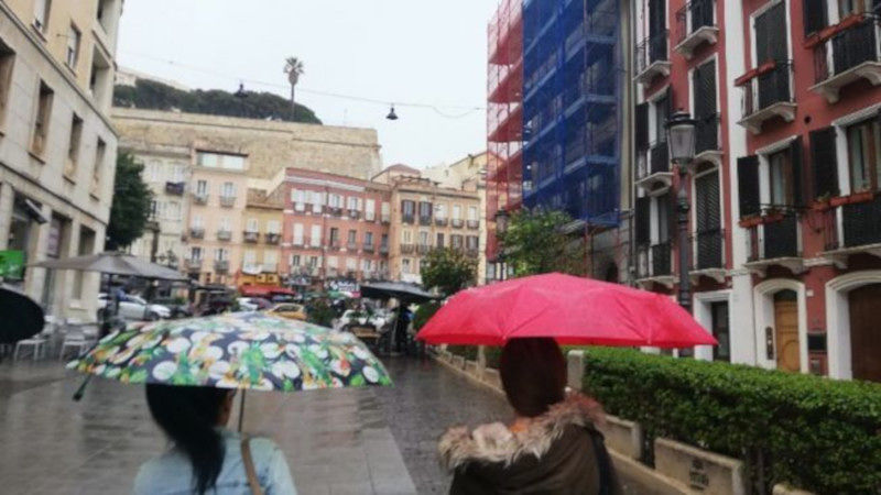 ll sole saluta Cagliari, forti temporali nel weekend: rischio grandine in Sardegna tra sabato notte e domenica