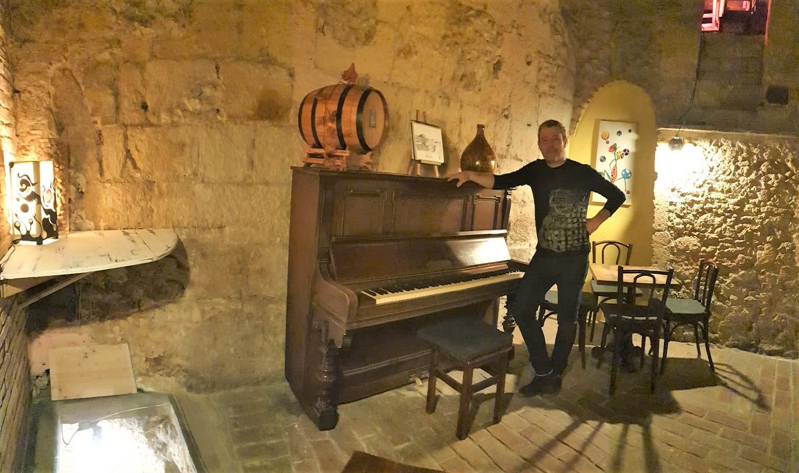 Cagliari, lo storico jazz club di Castello rischia di chiudere: gara di solidarietà per “salvarlo”