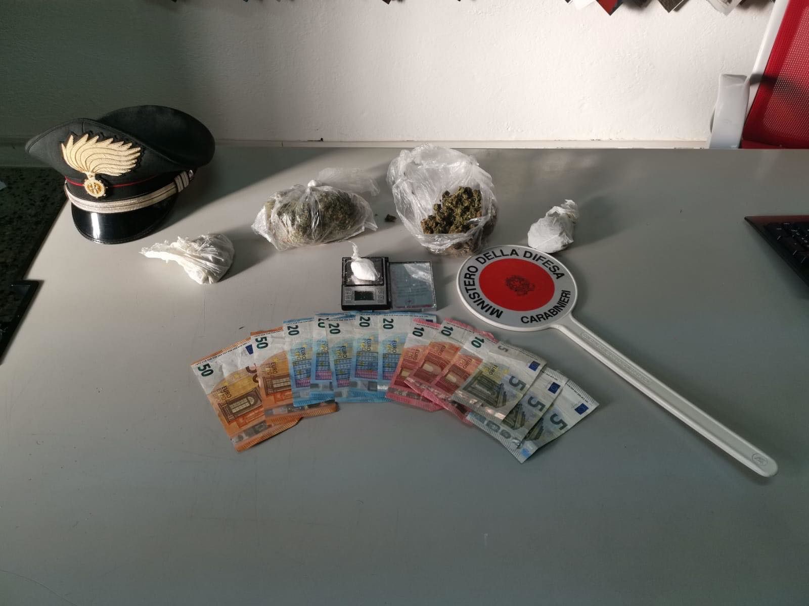 Lunamatrona, trovato con marijuana e cocaina: nei guai giovane incensurato