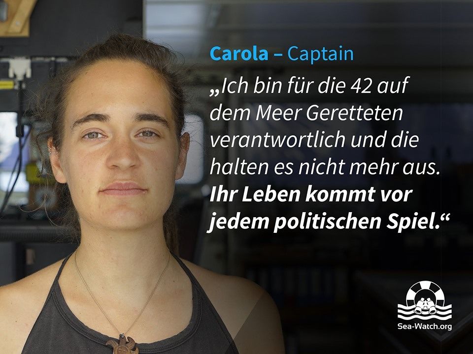La Sea Watch varca le acque territoriali italiane, la comandante: “Basta, entriamo”