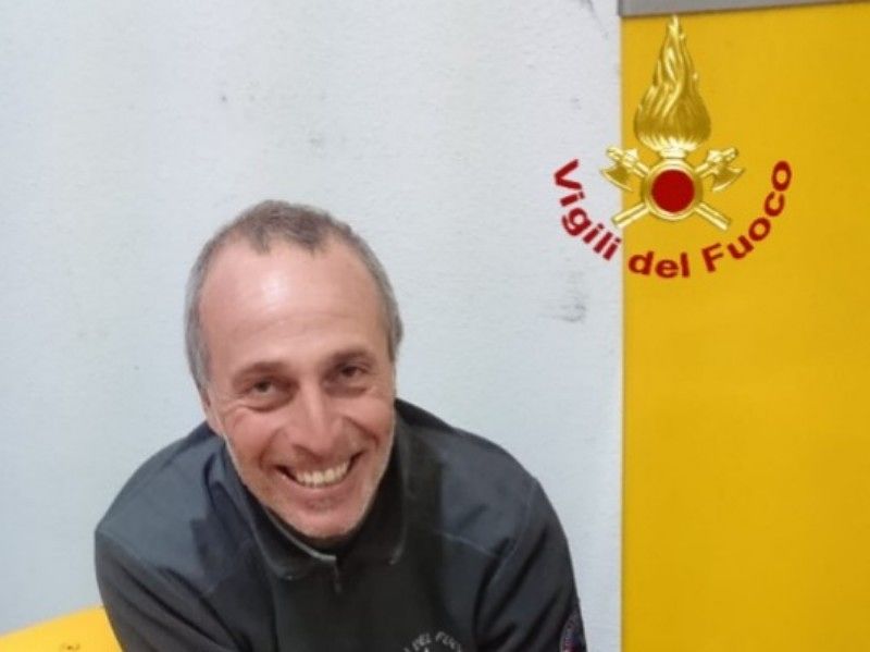 Cagliari piange Bruno De Silvestri, l’eroico capo sub dei Vigili del fuoco: “Aveva salvato la vita a una donna”