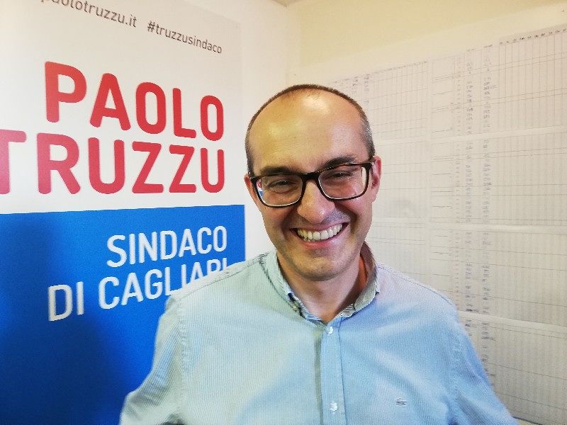 Paolo Truzzu è il nuovo sindaco di Cagliari, grande festa del centrodestra: “Ci siamo ripresi la città”