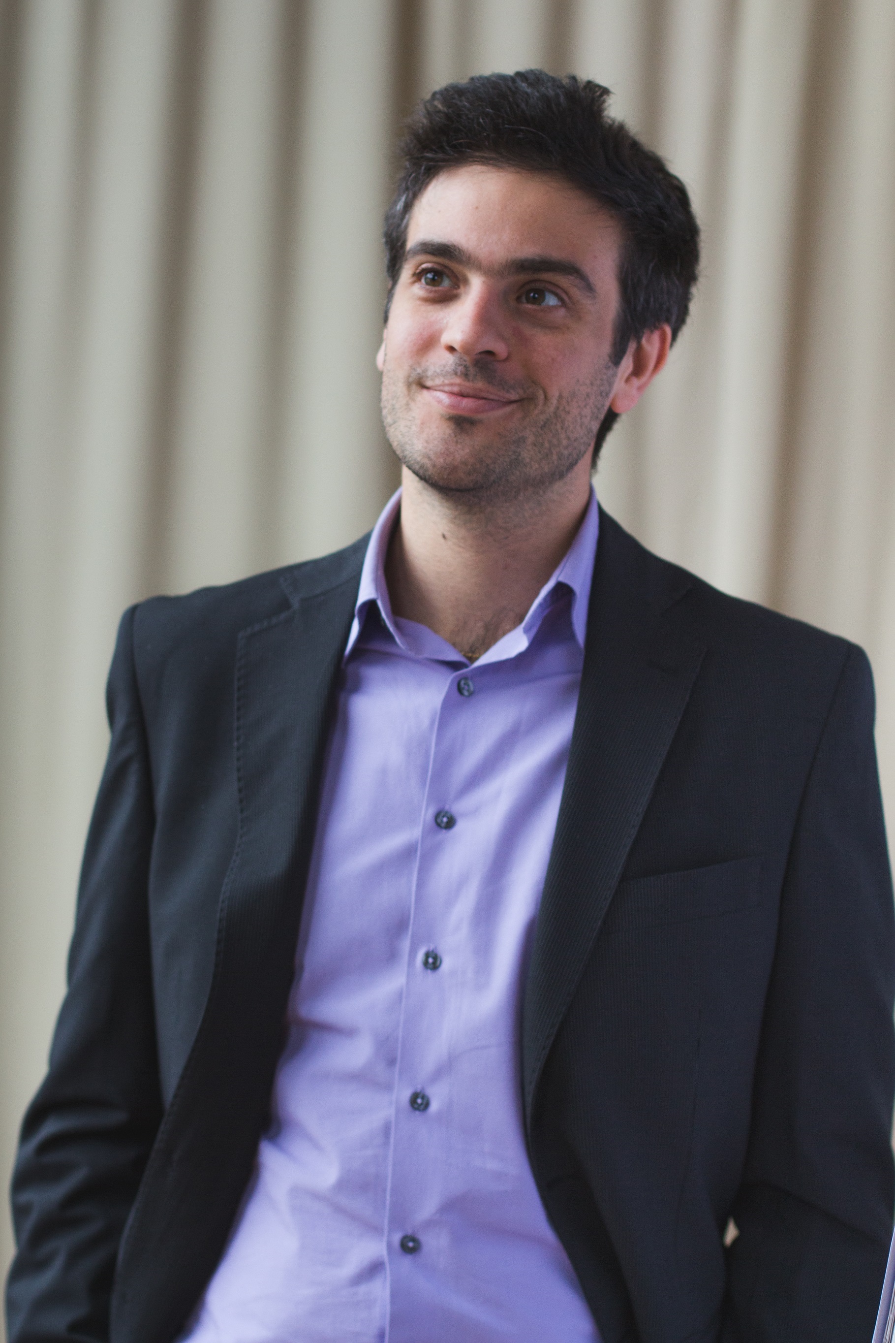 Cagliari, il pianista Marco Sanna a 5×88