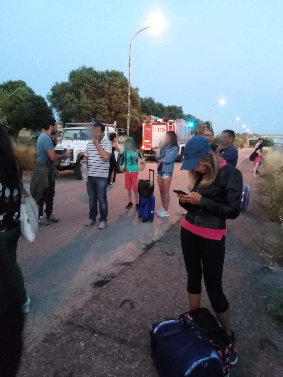 Serramanna, lo choc dei passeggeri del treno che ha travolto Gabriele: tragedia al rientro dal mare