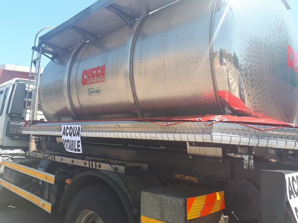 Sestu senza acqua potabile, è emergenza totale: per fortuna ora arrivano le autobotti