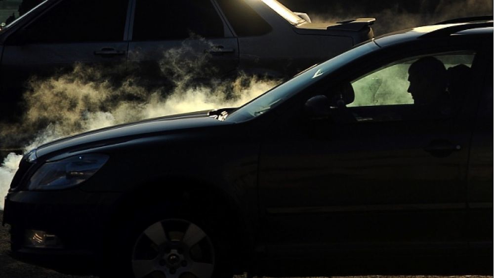 Poetto, la notte romantica diventa un incubo: ragazza rapinata e violentata