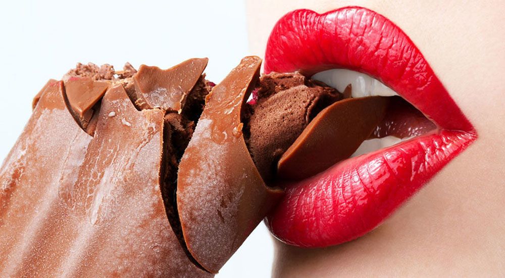 La dieta orgasmica: omega 3 e cioccolato fondente, i menu segreti per fare volare il desiderio sessuale