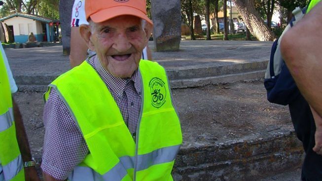 San Sperate piange Tziu Giuliu, muore a 105 anni il re della bicicletta