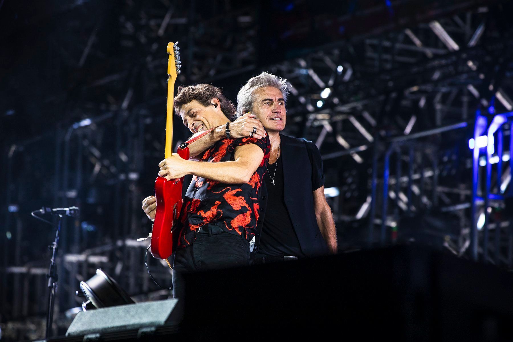 San Siro, la grande rivincita di Ligabue: un concerto speciale per abbracciare e emozionare il suo pubblico