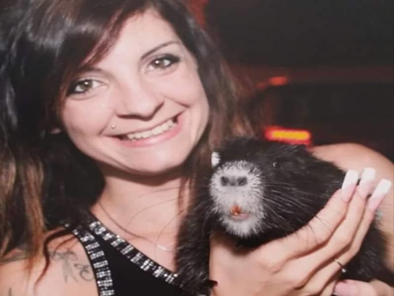 Natascia di Quartu, la “mamma” delle nutrie: “Ne ho adottate dieci, è come avere un figlio”