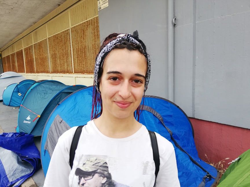 Valeria, 22enne accampata a Cagliari per Vasco Rossi: “90 euro di biglietto non sono molti”