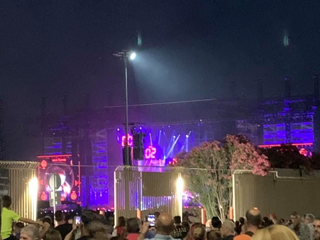 Vasco Rossi, tutti pazzi a Cagliari anche…fuori dalla Fiera: c’è il “pienone” sull’asse mediano