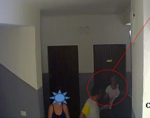 Come Gomorra in via Seruci: spaccio gestito da famiglie, vedette e portoni blindati nelle palazzine