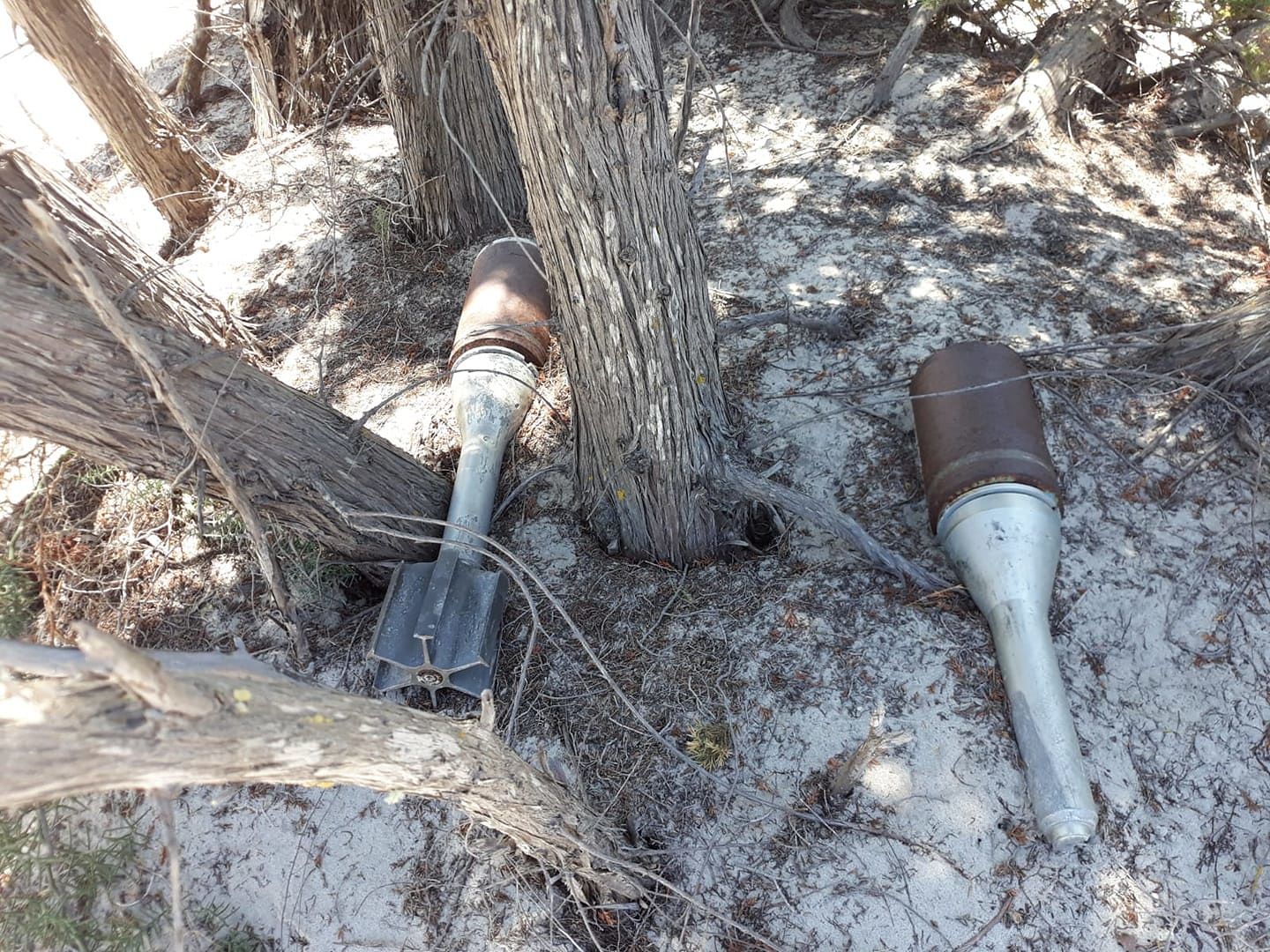 Capo Teulada, dalle dune spuntano due proiettili di mortaio