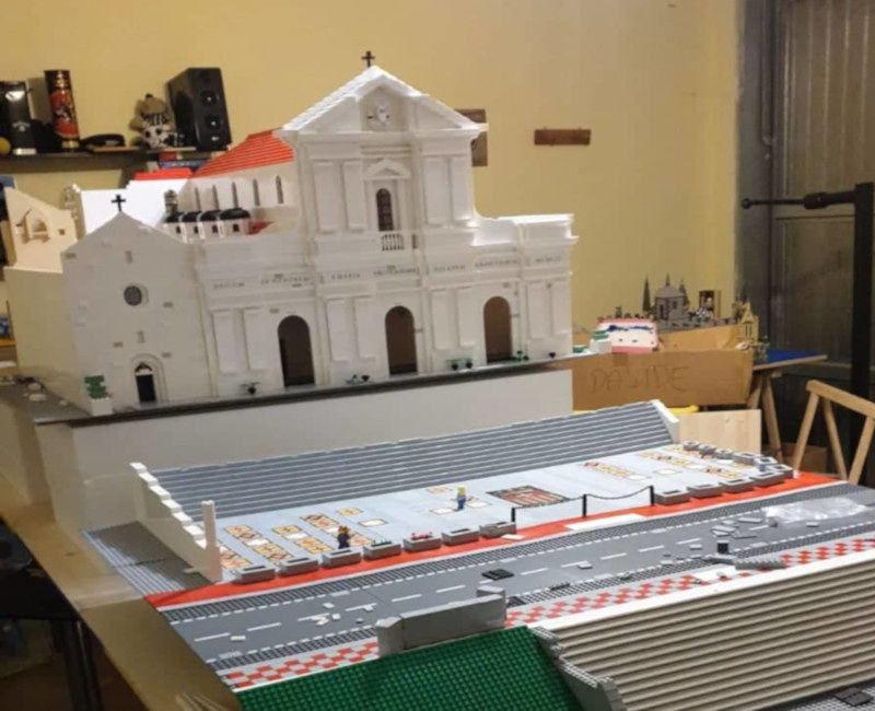 Cagliari, basilica di Bonaria da record: “L’ho riprodotta con 45mila mattoncini Lego”