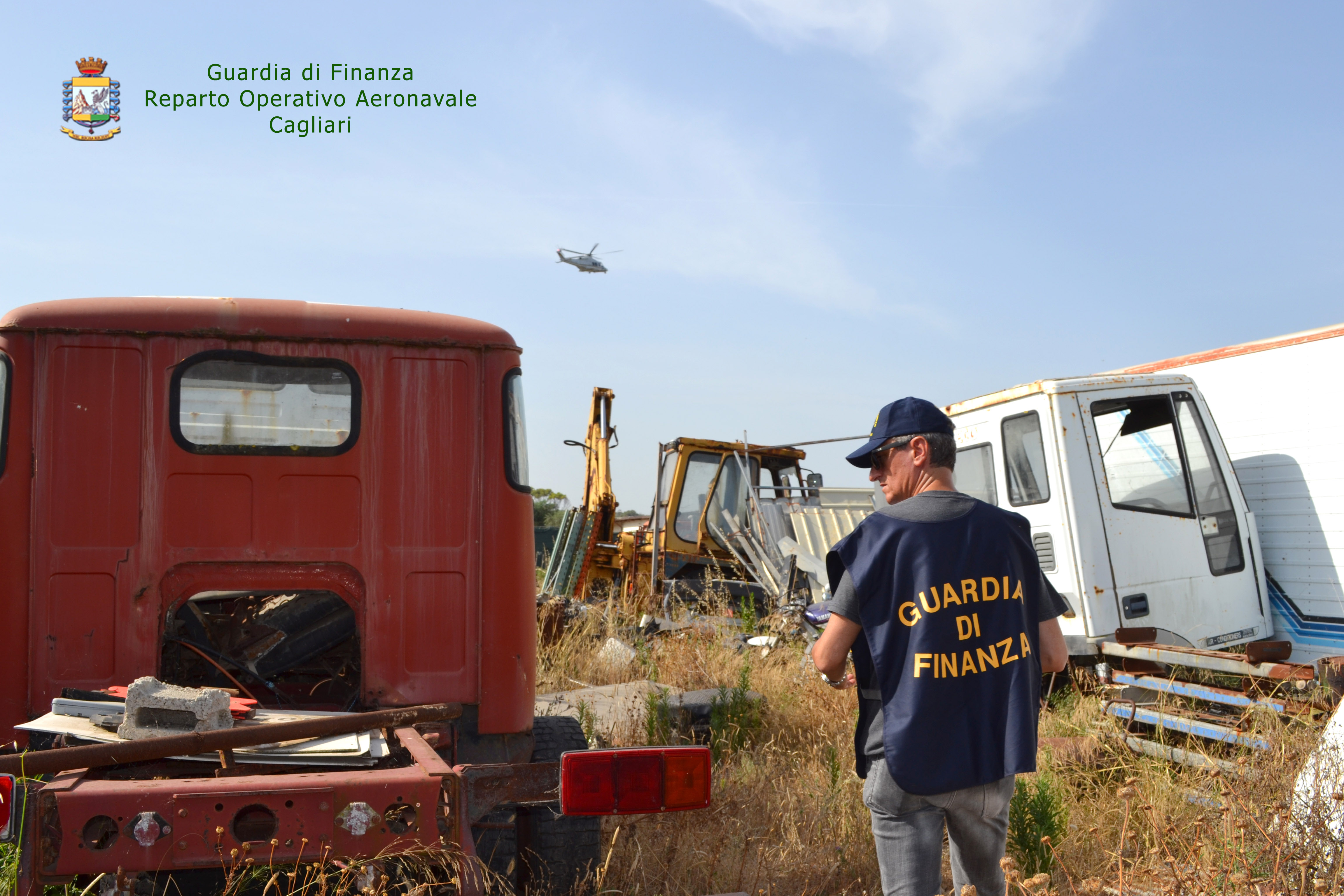 Sorso, scoperta dalla Finanza una discarica illegale di vecchie auto e rifiuti speciali