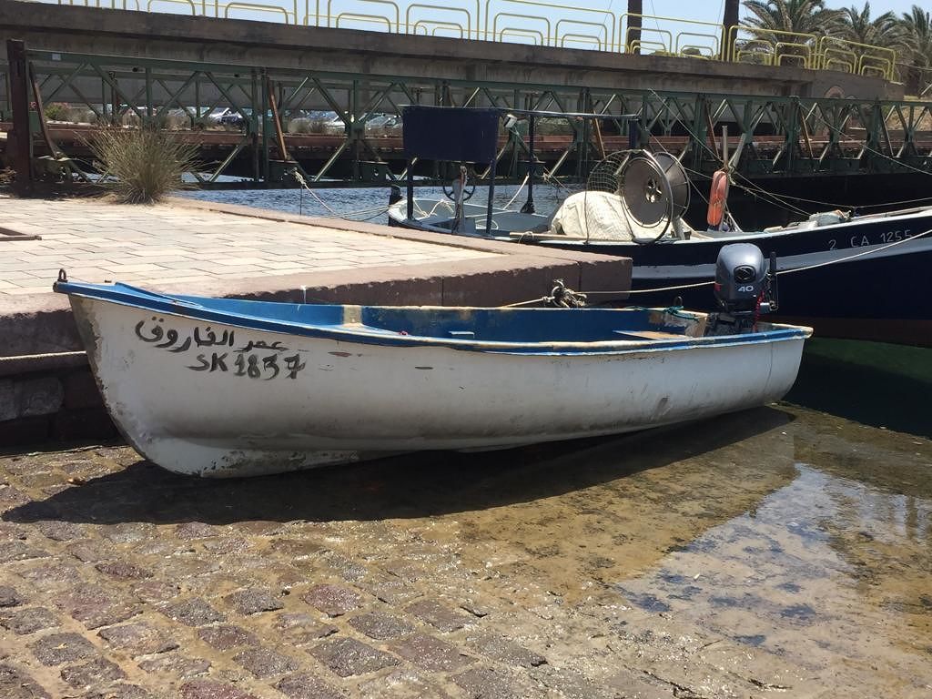 Tenta di fuggire a bordo del barchino dei migranti: una denuncia a S.Anna Arresi