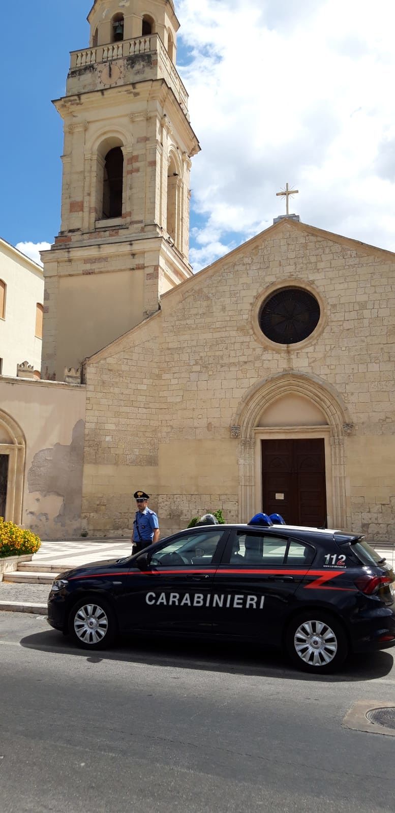 Picchia la ex moglie davanti alle figlie minori: un arresto per stalking a Monserrato